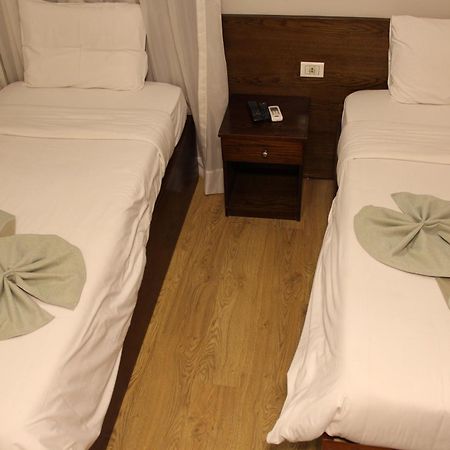 Elysees Hotel Tahrir Square Кайро Екстериор снимка
