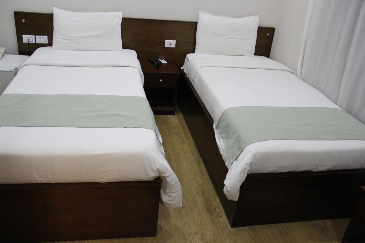 Elysees Hotel Tahrir Square Кайро Екстериор снимка