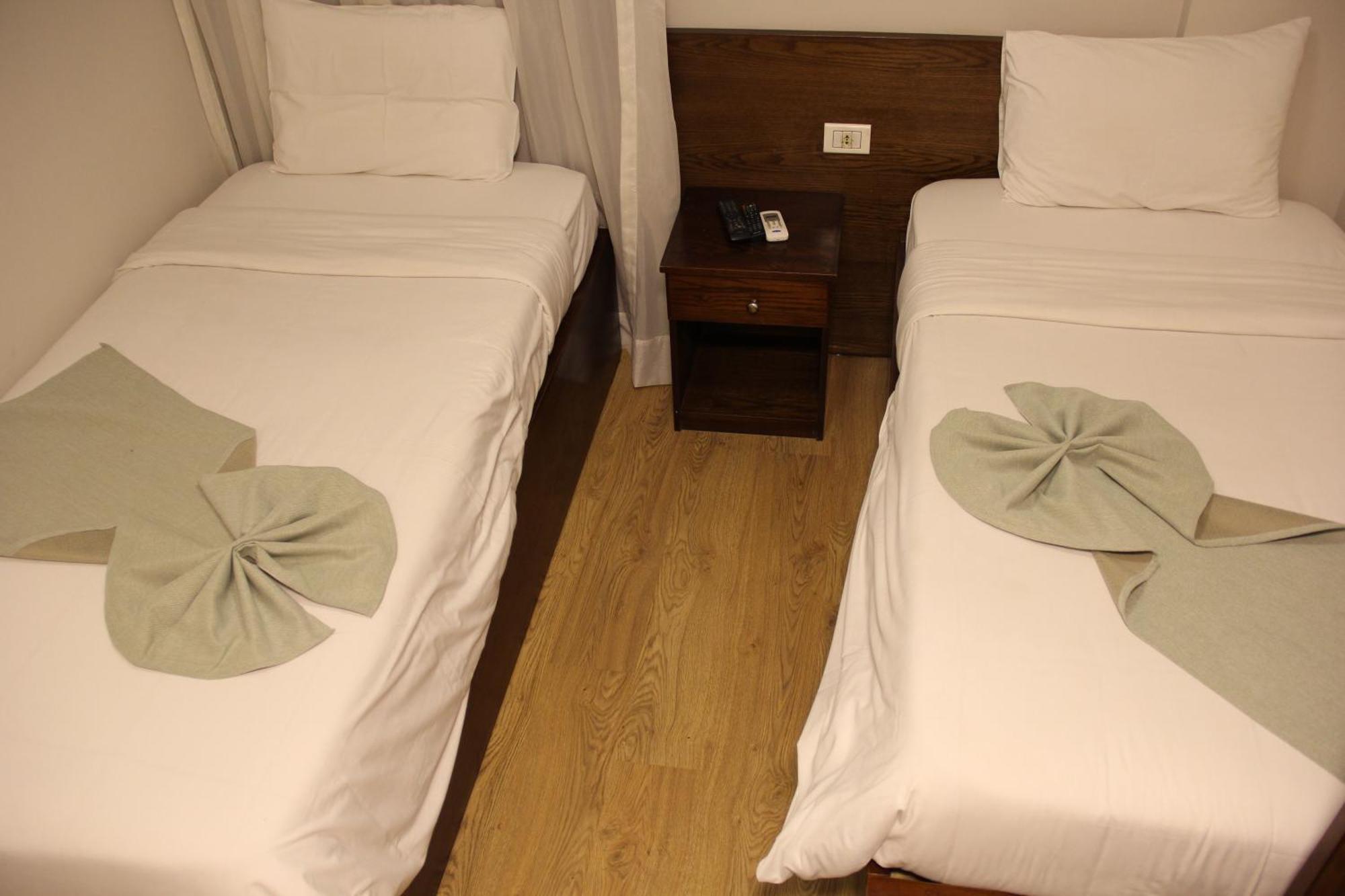 Elysees Hotel Tahrir Square Кайро Екстериор снимка